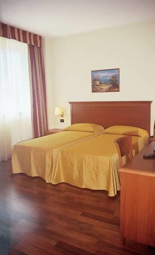 Отель Hotel Rizzi