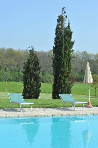 Отель Fattoria Agriturismo Nerbona