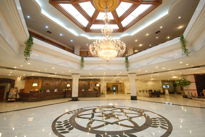 Crown Plaza
