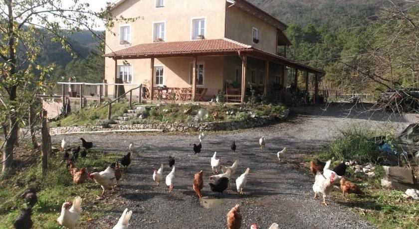 Отель Agriturismo il Filo di Paglia
