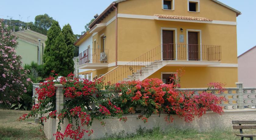 Апартаменты La Casa Gialla