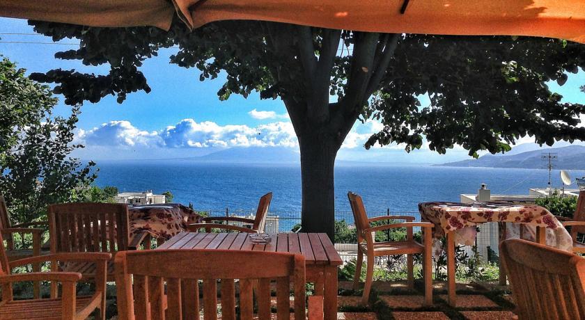 Отель Capri Wine Hotel