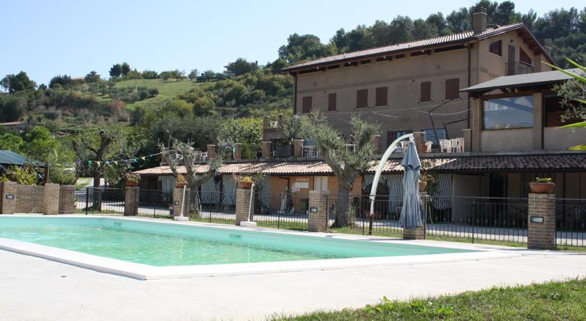 Отель Agriturismo Vecchia Monta