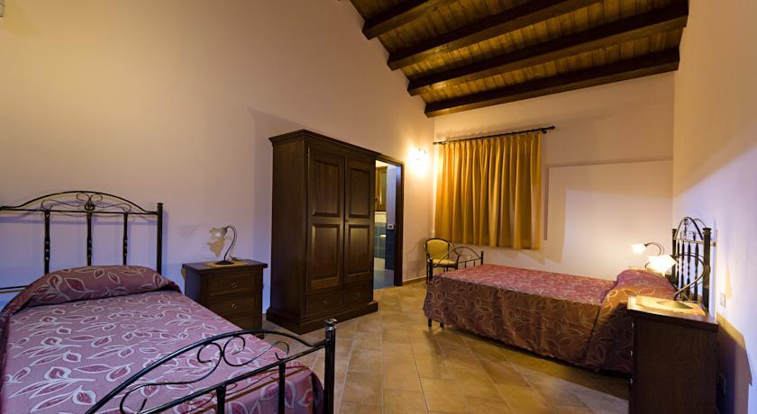 Отель Agriturismo Antichi Granai