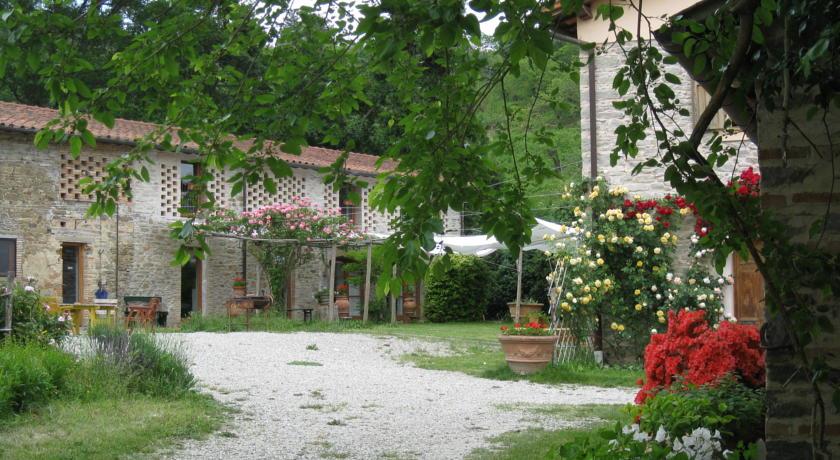 Отель Agriturismo Sanvitale