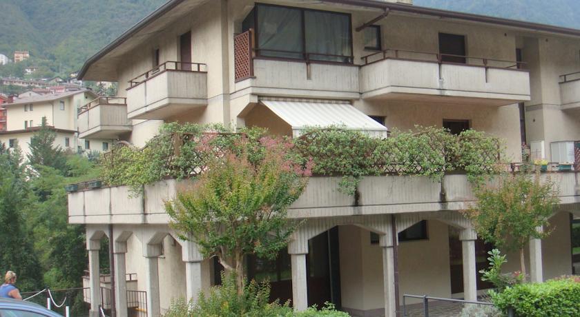 Апартаменты Appartamento Condominio Ponte