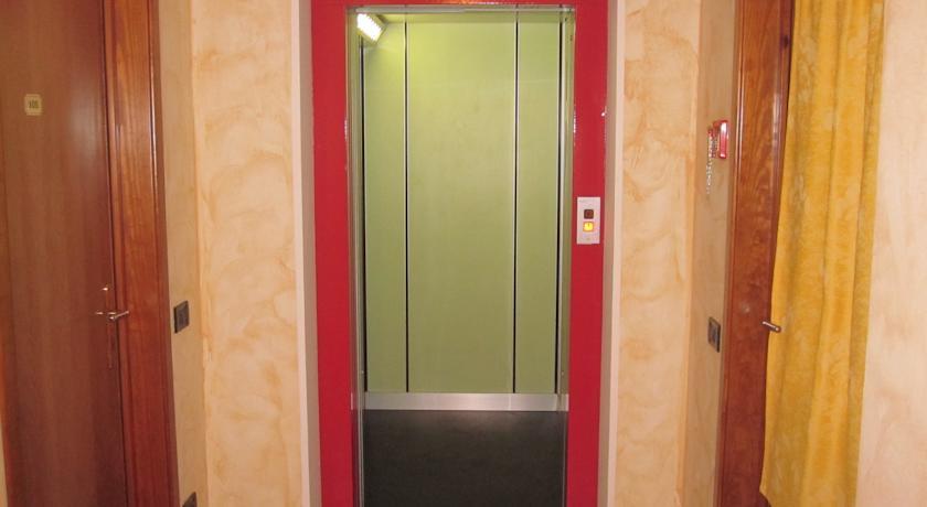 Отель Osteria 61