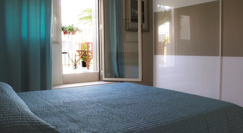 Мини-отель Bed & Breakfast Via Del Mare