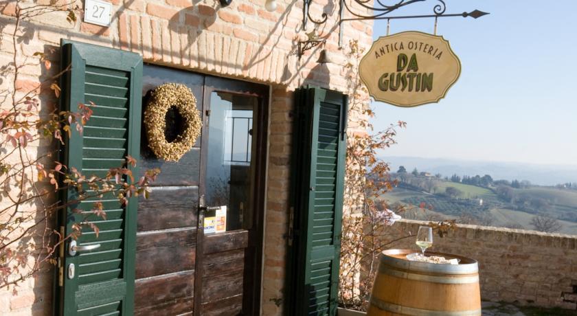 Отель B&B Da Gustin