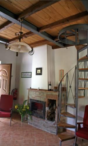 Отель Agriturismo Foce Al Lago