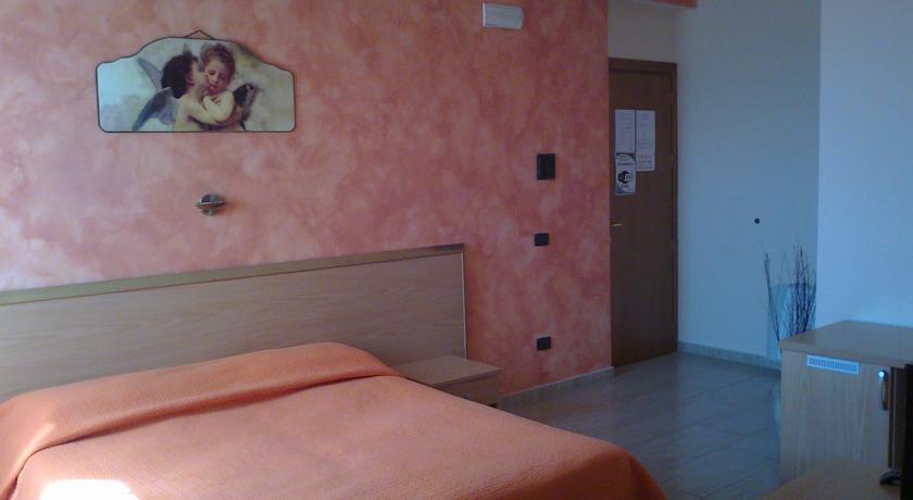 Отель Life Hotel