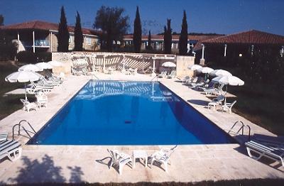 Отель Logis Hostellerie Domaine De La Reynaude