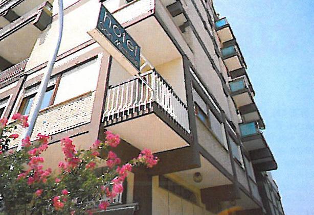 Отель Albergo San Michele
