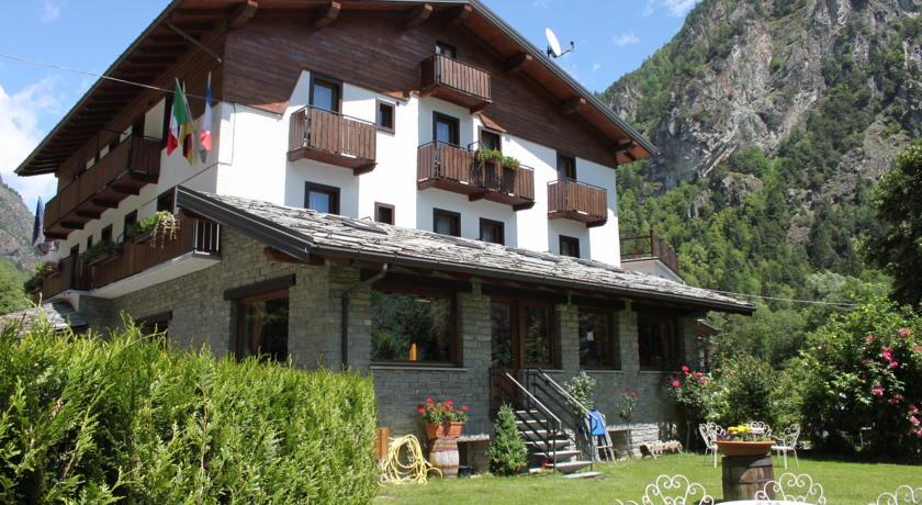 Отель Hotel Des Roses