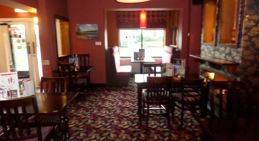 Отель Broughton Hotel