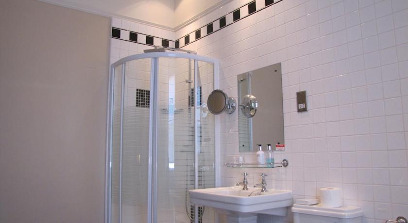 Отель Kings Arms Hotel