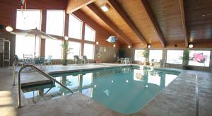 Отель AmericInn Motel and Suites Sheboygan