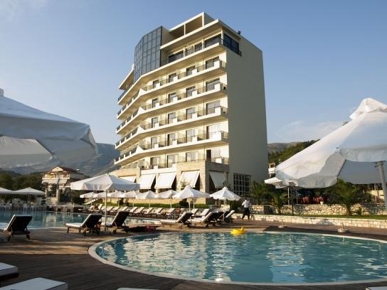 Отель Rapos Resort Hotel