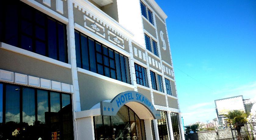 Отель Hotel Skampa