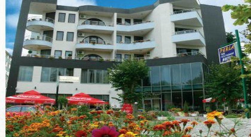 Отель Perla Hotel