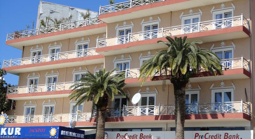 Отель Porto Eda Hotel