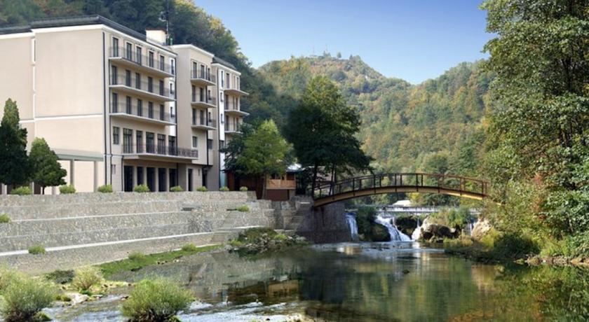 Отель Hotel Kostelski Buk