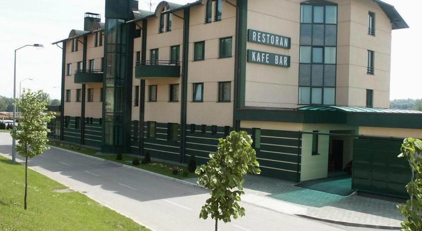 Отель Hotel Ćubić