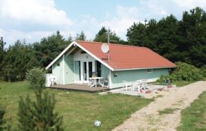 Отель Holiday home Blomstervangen Oksbøl I