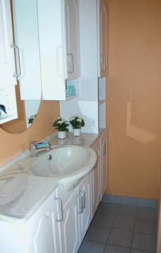 Апартаменты Holiday home Elises Vej Løgstør I