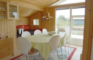 Апартаменты Holiday home Jonnasvej Løgstør VI