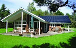 Отель Holiday home Landervejen X