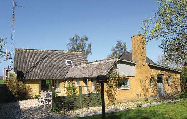 Апартаменты Holiday home Sdr. Landevej