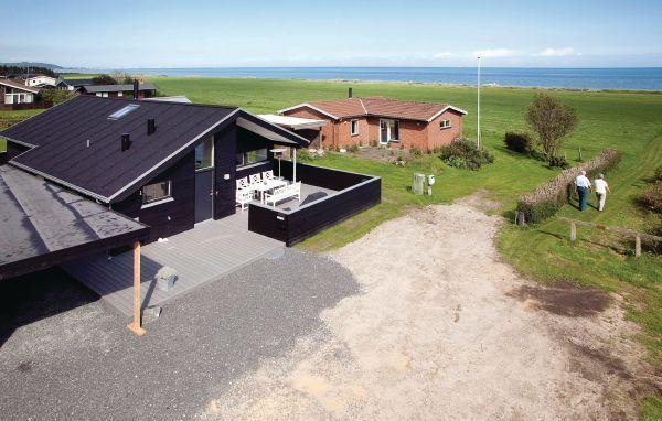 Апартаменты Holiday home Strandgården