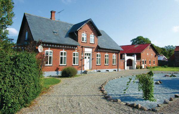 Апартаменты Holiday home Dageløkkevej Tranekær XII