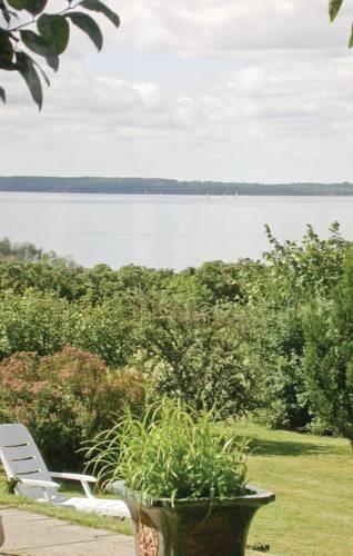 Апартаменты Holiday home Fjordvænget