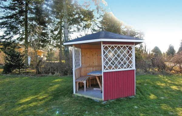 Апартаменты Holiday home Tjørnevænget Skibby X