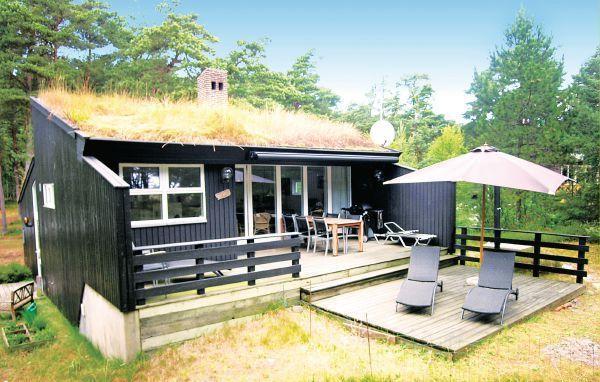 Апартаменты Holiday home Brogårdsvejen Nexø III