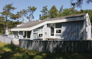 Holiday home Flæskatjiving Nexø