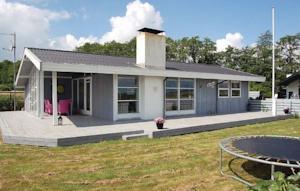 Апартаменты Holiday home Gl.Strandvej Bjert XI