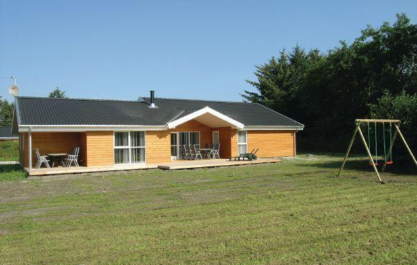 Апартаменты Holiday home Nørtvedvej Strandby Denm