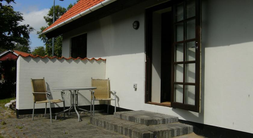 Апартаменты Strandby Holiday Rooms