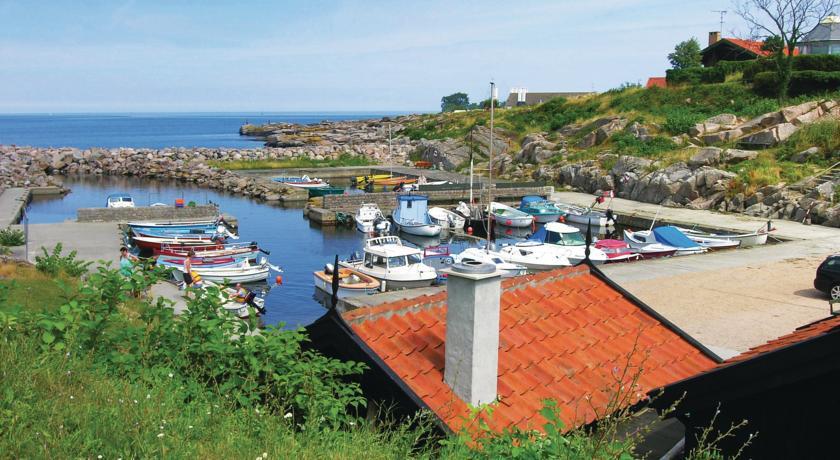 Апартаменты Holiday home Møllebakken Svaneke IX