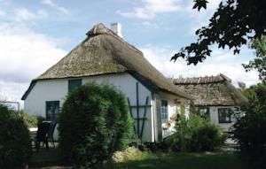 Отель Holiday home Klavsebøllevej