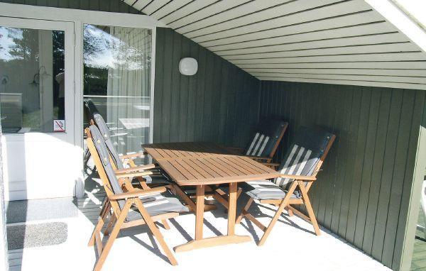 Апартаменты Holiday home Plutovej
