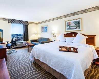 Отель Hampton Inn & Suites-Atlanta Airport North-I-85