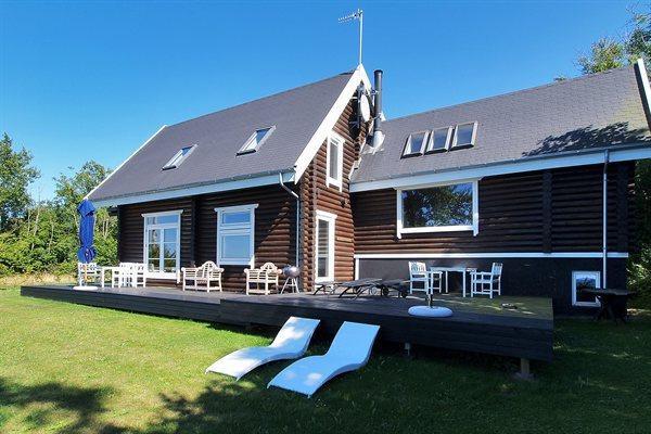 Апартаменты Bornholm - Vang Holiday House (95-6302)