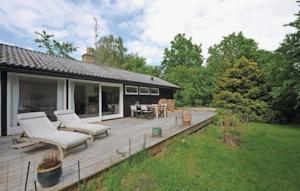 Апартаменты Holiday home Engbakken Vejby II