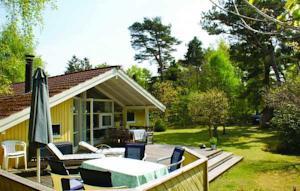 Отель Holiday home Hanebjerg Tværvej