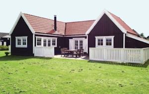 Апартаменты Holiday home Lundeskrænten Vejby IV
