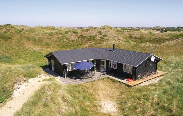 Апартаменты Holiday home Hjelmevej Oksbøl I